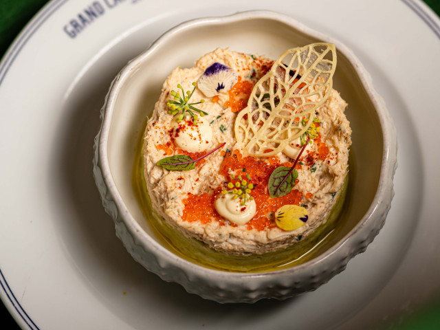 Le Grand Café Capucines CRABE ET AVOCAT
