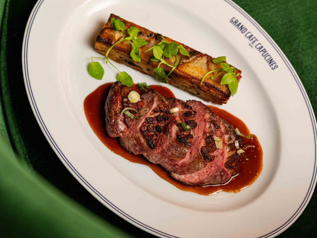 Le Grand Café Capucines MAGRET DE CANARD FRANÇAIS