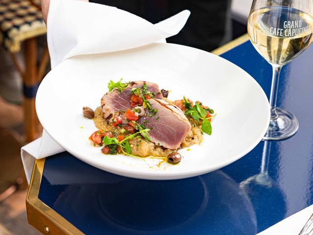 Le Grand Café Capucines THON MI-CUIT