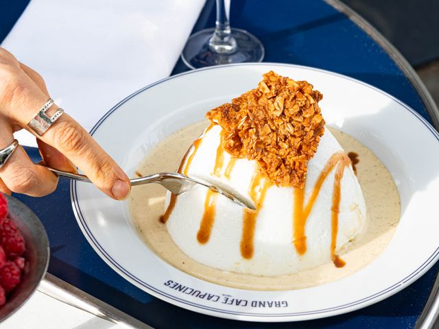 Le Grand Café Capucines ÎLE FLOTTANTE