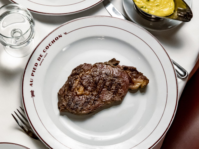 Au Pied de Cochon Entrecôte de bœuf “Fort des Halles” Irish Cut