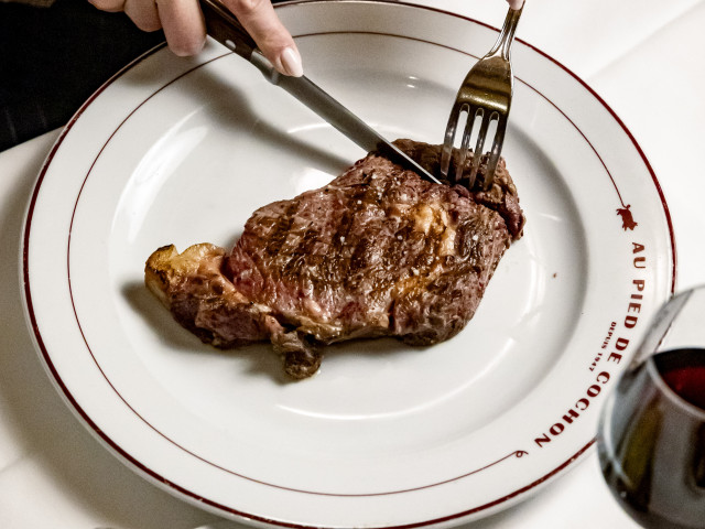 Au Pied de Cochon Entrecôte de bœuf “Fort des Halles” Irish Cut