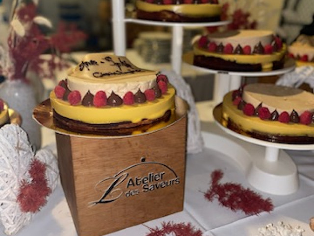 L'Atelier des Saveurs buffet de desserts