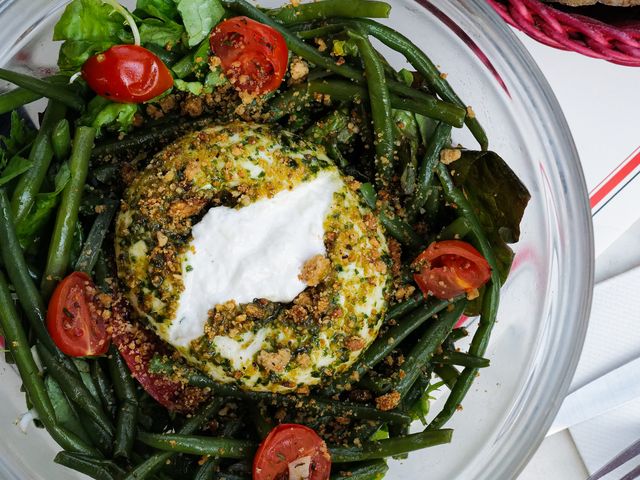 Les Deux Stations Salade de tomates burrata