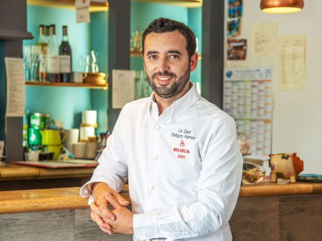 Restaurant ZEST