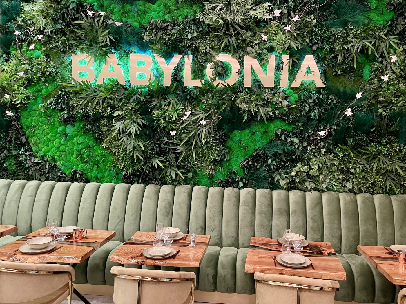 Babylonia restaurant