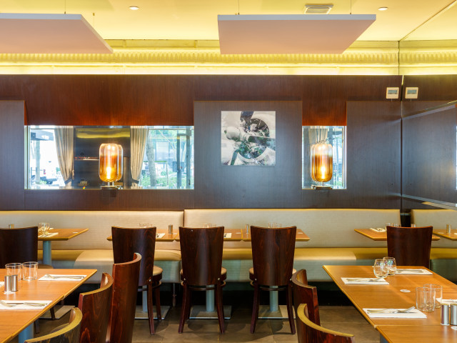 Zack Restaurant