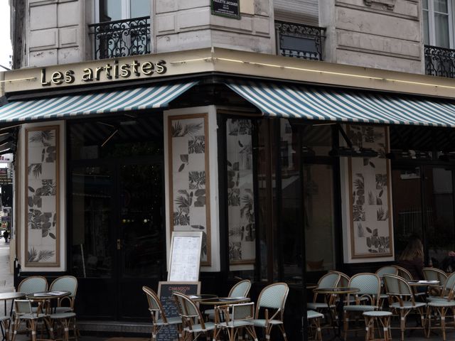 LES ARTISTES 