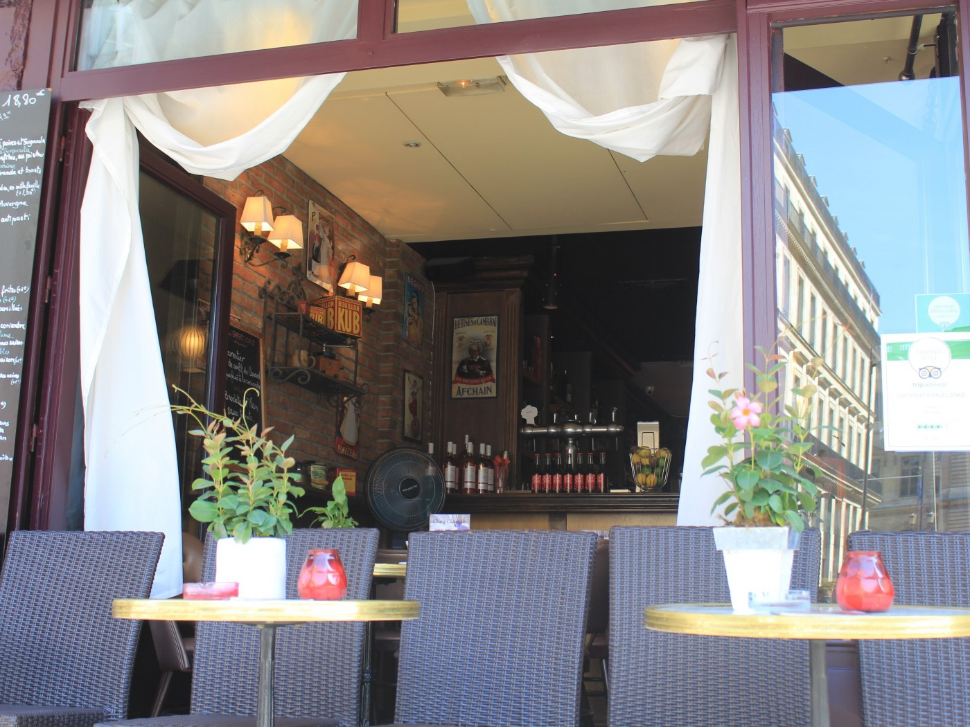 Chez Claude