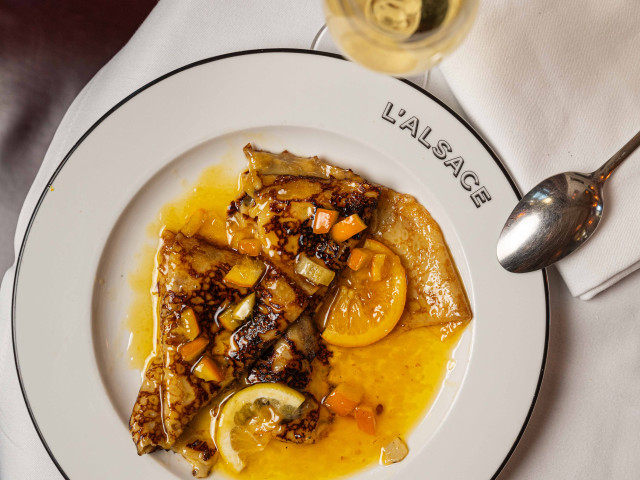 L'Alsace CRÊPES FLAMBÉES
