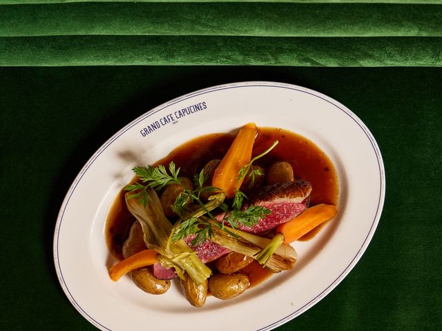 Le Grand Café Capucines Magret de canard français rôti
