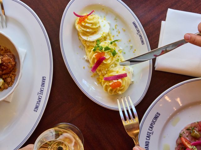 Le Grand Café Capucines Œufs mimosa à la poutargue