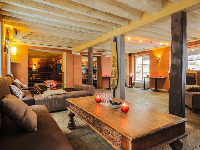 Zango Paris 1er Zango le grand salon.jpg