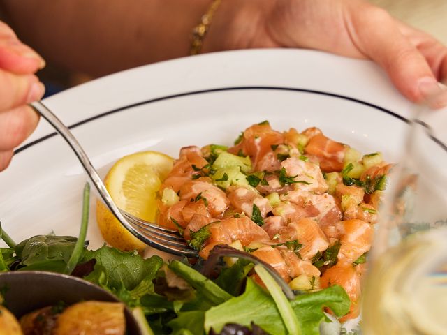 Brasserie Vaudeville Tartare de saumon d'Écosse