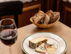Photo Comte, Sainte-maure et Bleu d'auvergne gelée de cidre, noix - CHEZ MICHEL