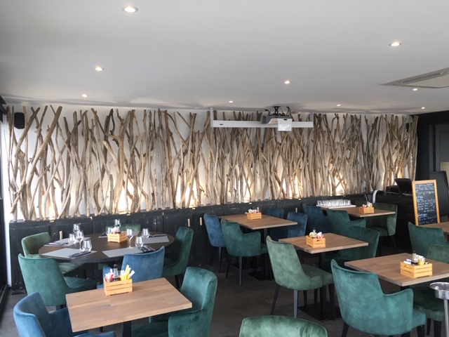 L'OCEAN RESTAURANT LOUNGE