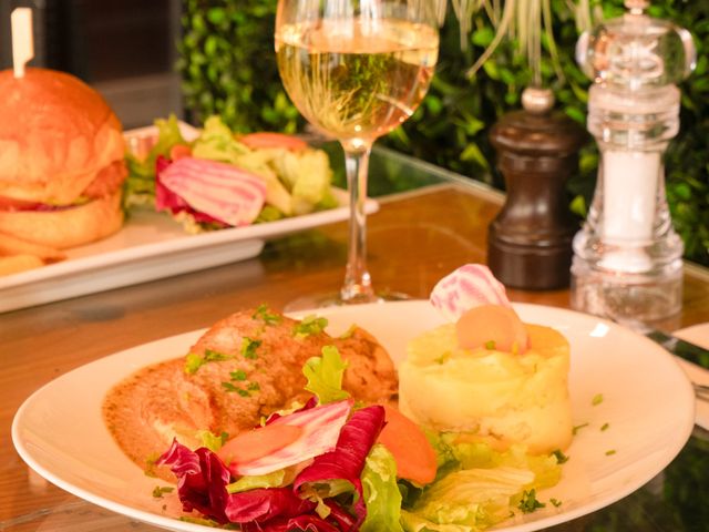 Park avenue Escalope de poulet Milanaise