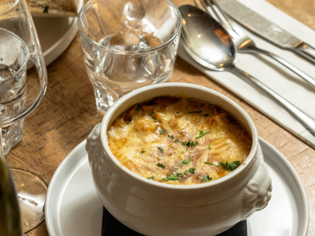 Café Léon / Brasserie / Paris