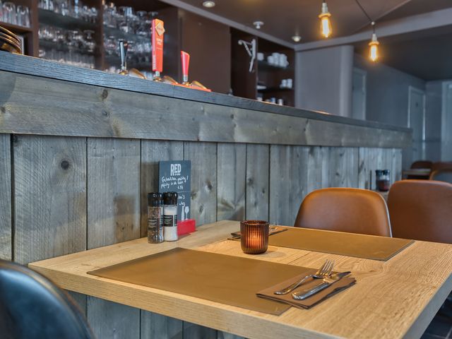 Restaurant Meat Love