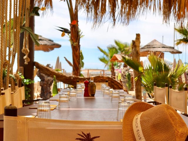 Beach Club 