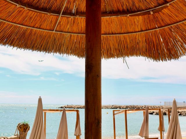 Beach Club 