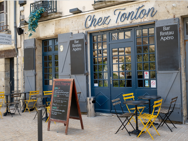 Illustration de Chez Tonton